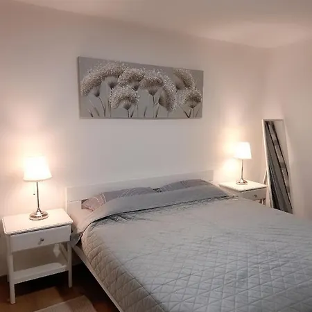 Luana Apartament *